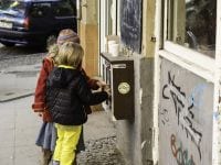 Kindheit Deutschland aufgewachsen Gesellschaft Erfahrung