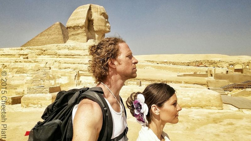 Cheetah Platt Rhian Woodyard Akrobatenpaar Weltreise Hochzeit