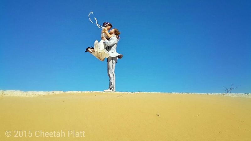 Cheetah Platt Rhian Woodyard Akrobatenpaar Weltreise Hochzeit