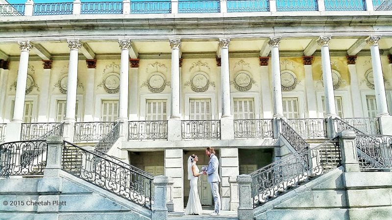 Cheetah Platt Rhian Woodyard Akrobatenpaar Weltreise Hochzeit