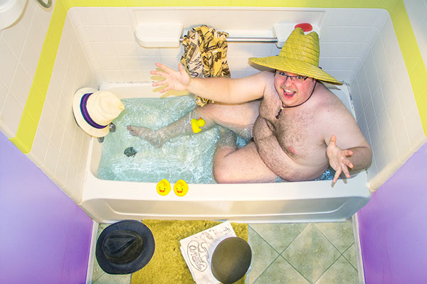 Samantha Fortenberry badewanne porträt