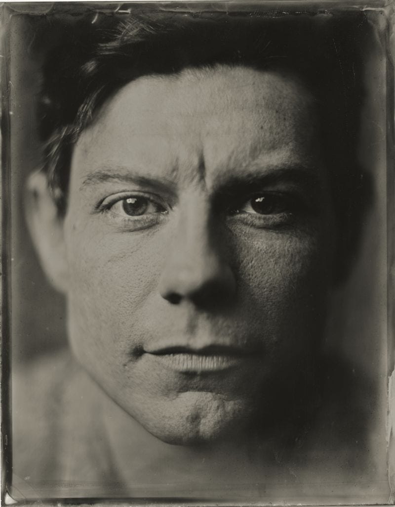 Victoria WIll, Patrick Fugit
