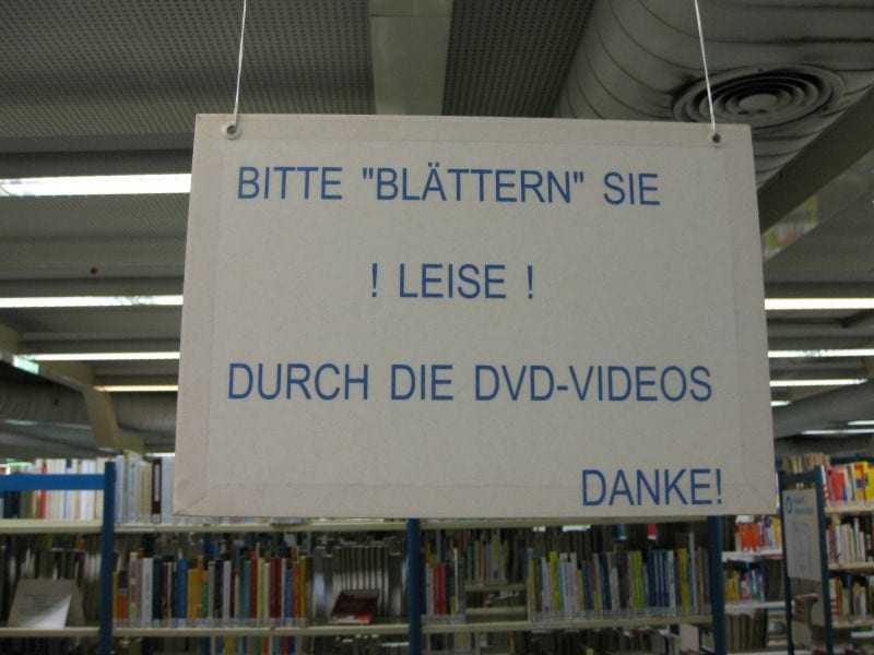 Uniliste 5 Leise blättern