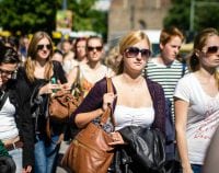 woman purse sunglasses