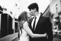 Unabhängigkeit Hürde der Liebe