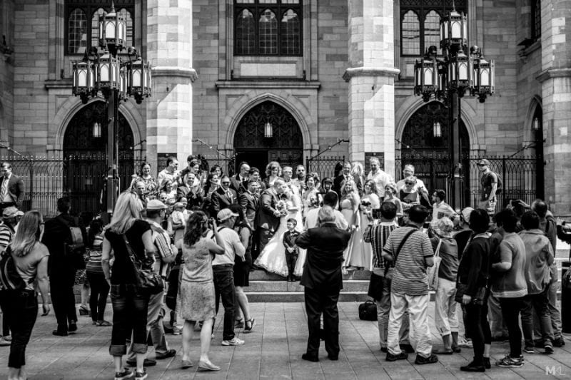 Mikaël Theimer Knutschen Öffentlichkeit