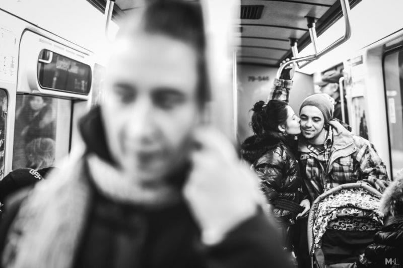 Mikaël Theimer Knutschen Öffentlichkeit