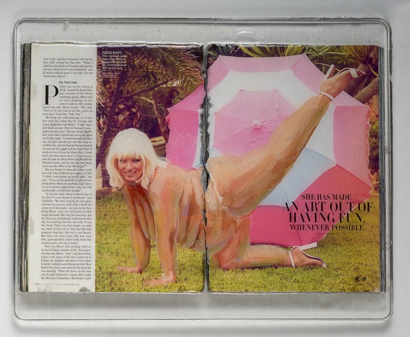 toy_with_proportions_Frau