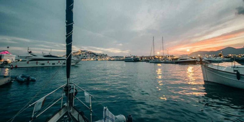 seasick-sailing