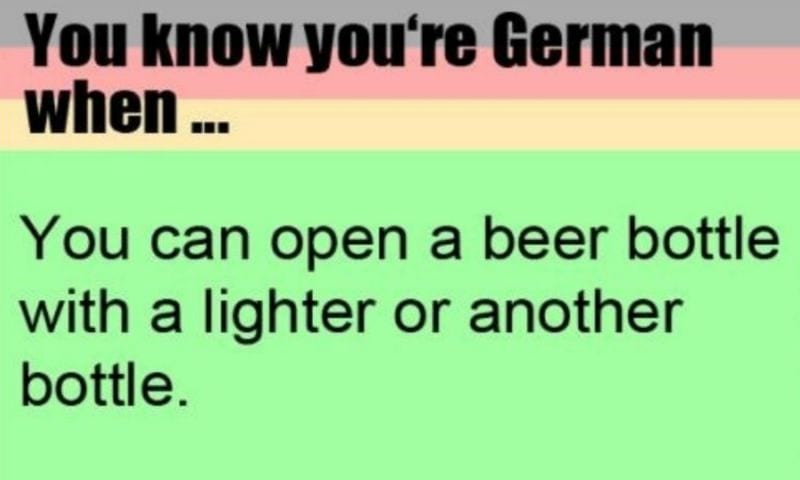 Youre German-Flasche-mit-Feuerzeug-öffnen