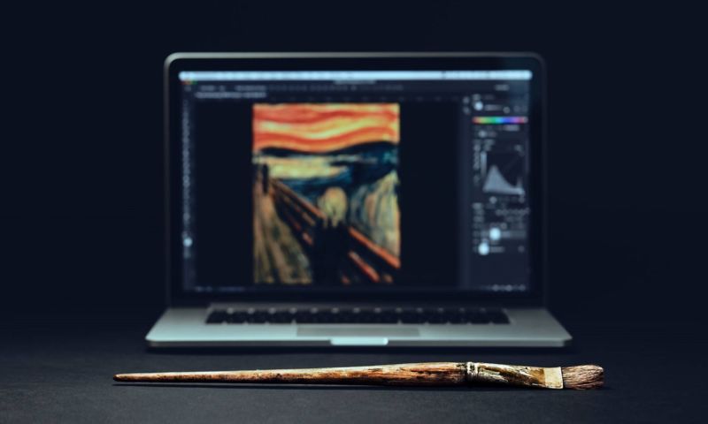 Munch-Pinsel-Adobe-Laptop-malen