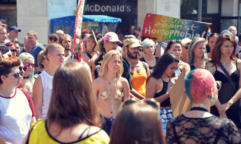 Slutwalk Frauen Männer Feminismus Gleichberechtigung München Marsch Demo Schlampen