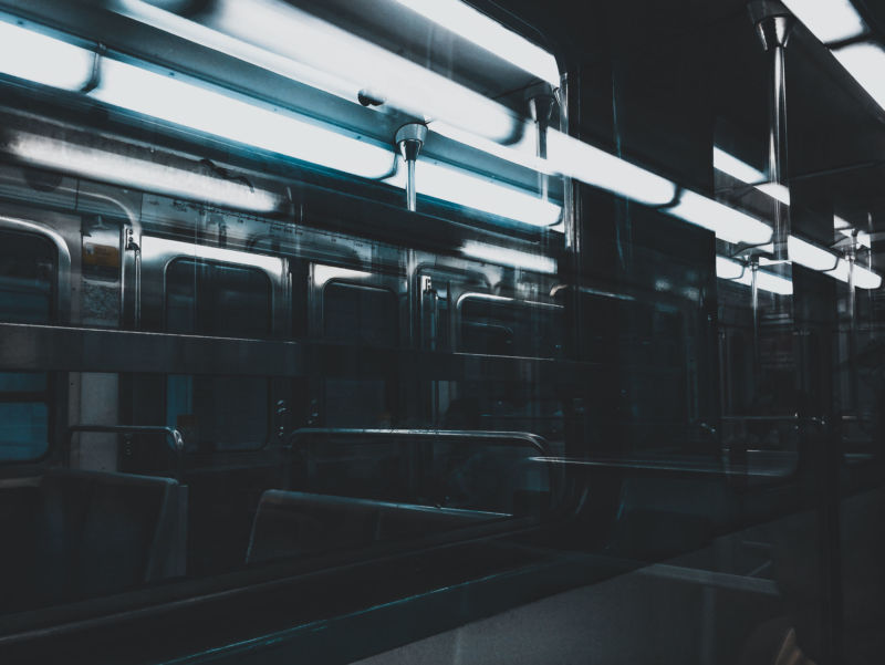 Bahn Nacht Düster Licht