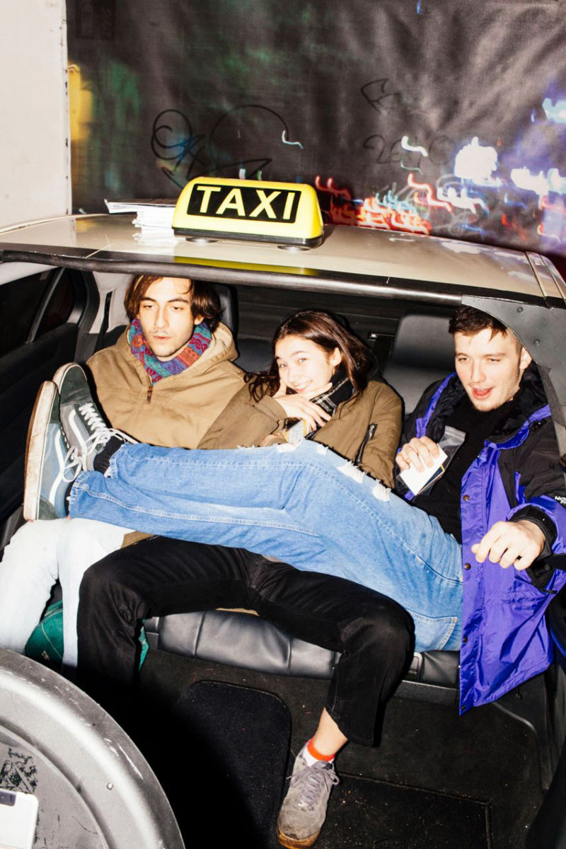 Leute Taxi sitzen Foto Party mytaxi