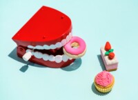 Zahnspangen für Erwachsene.