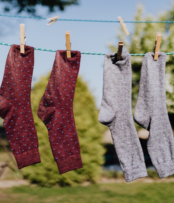 Socken auf der Wäscheleine