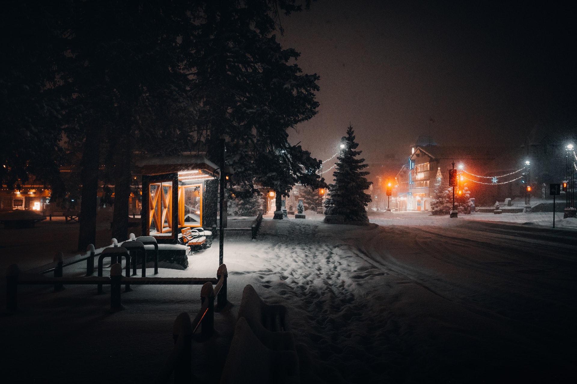 Im Winter ohne festen Wohnsitz zu sein, ist besonders bitter(kalt). Bild: Pexels