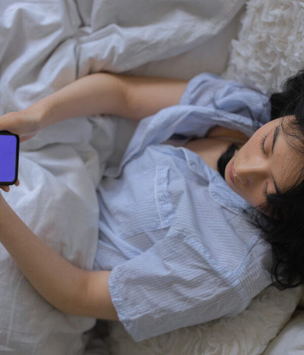 Breadcrumbing: Komplimente über Komplimente, aber nicht mehr